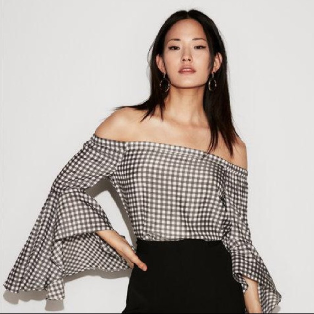Gingham Print Ruffled Top
